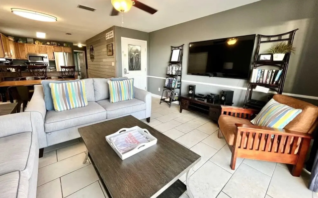 photo 2 of H Oz-Toto 3 Bedroom Home by RedAwning