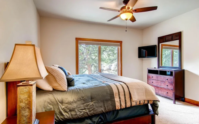 photo 2 of Black Canyon Inn Unit H4 Deluxe