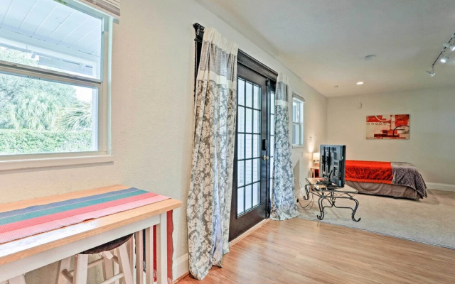 photo 4 of Haines City Studio: Walk to Shopping & Dining!