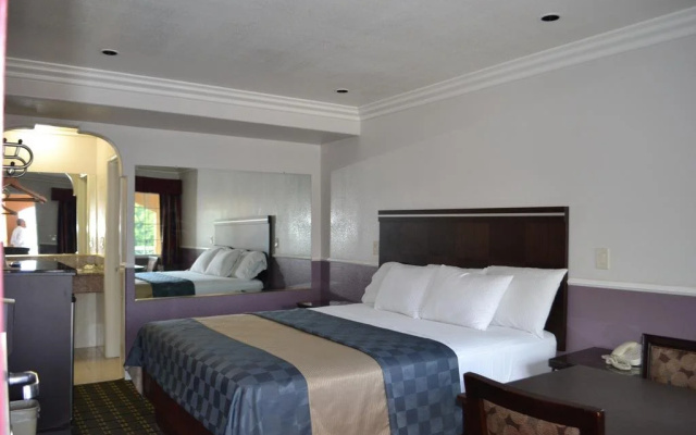 photo 4 of Galaxyinn