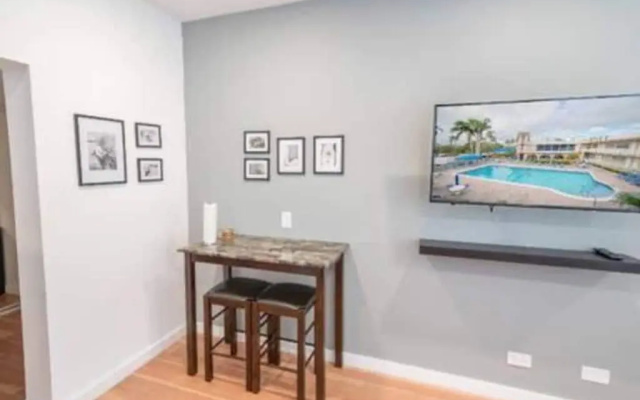photo 2 of Hallandale Studio in Hallandale Beach
