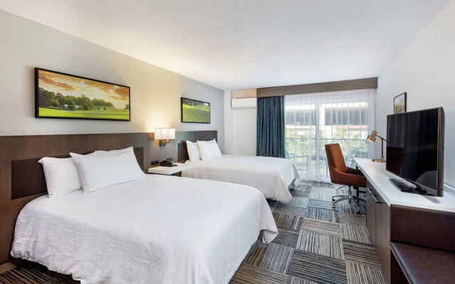 photo 3 of Hilton Garden Inn Davis Downtown