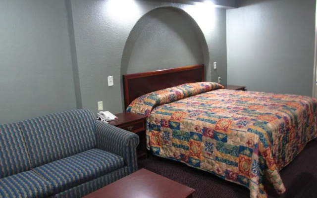 photo 5 of Hallmark Inn and Suites