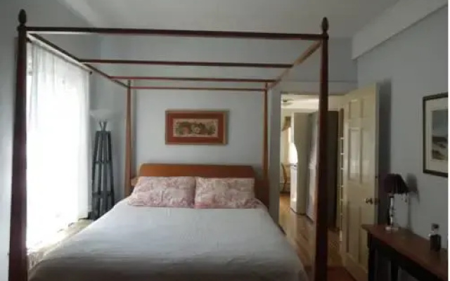 photo 3 of Halyard Guest House