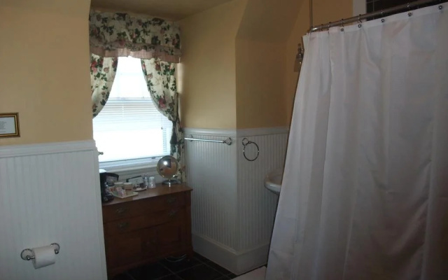 photo 5 of Hamanassett Bed & Breakfast