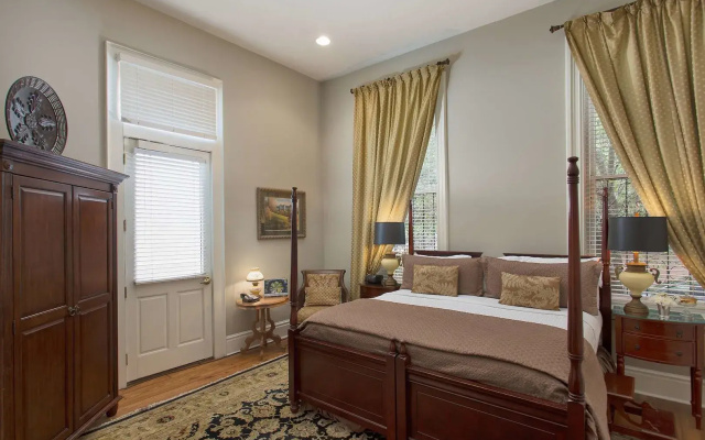 photo 3 of Hamilton-Turner Inn