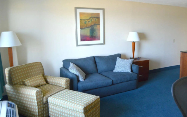 photo 4 of Hampton House Hotel