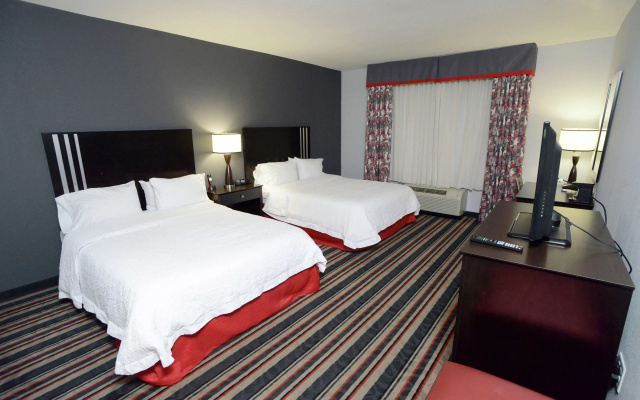 photo 5 of Hampton Inn & Suites Albany At Albany Mall