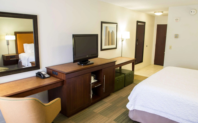 photo 4 of Hampton Inn & Suites Albany-Downtown