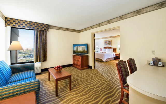 photo 3 of Hampton Inn & Suites Atlanta Airport North I-85