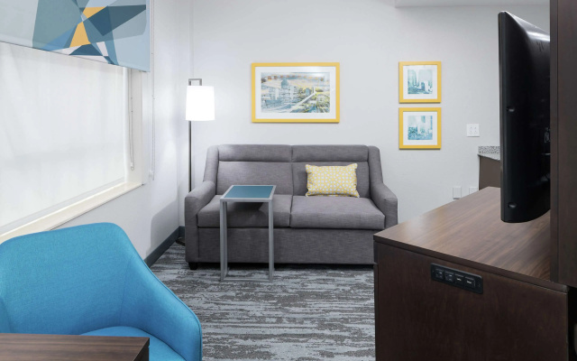 photo 5 of Hampton Inn & Suites Atlanta-Downtown