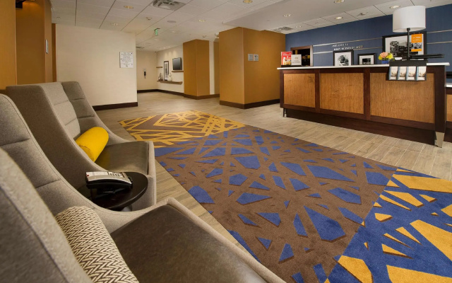photo 2 of Hampton Inn & Suites Baltimore/Woodlawn