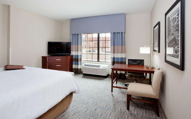 photo 5 of Hampton Inn & Suites Chapel Hill-Carrboro/Downtown