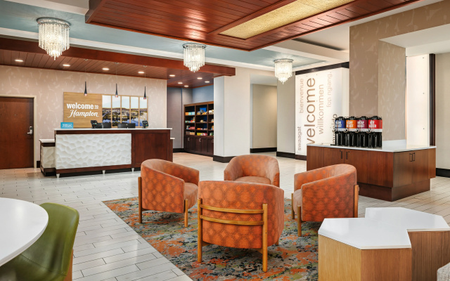 photo 2 of Hampton Inn & Suites Chattanooga/Hamilton Place