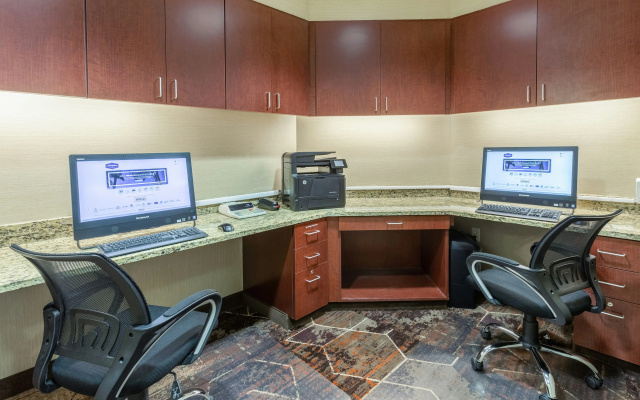 photo 2 of Hampton Inn & Suites Chicago-Libertyville