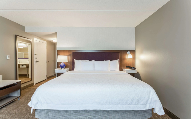 photo 5 of Hampton Inn & Suites Chicago-Libertyville