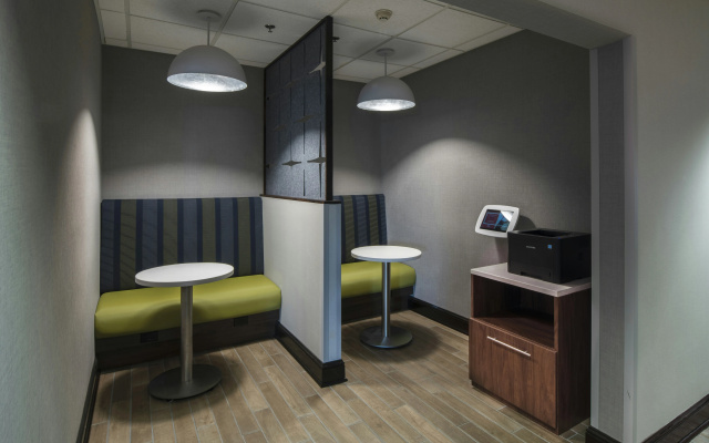 photo 2 of Hampton Inn & Suites Chicago/Lincolnshire