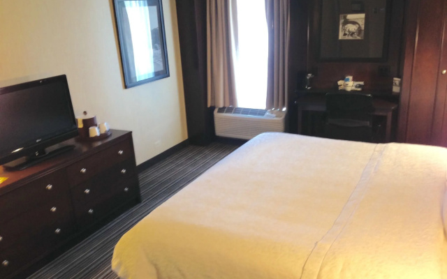 photo 5 of Hampton Inn & Suites Chicago/Lincolnshire