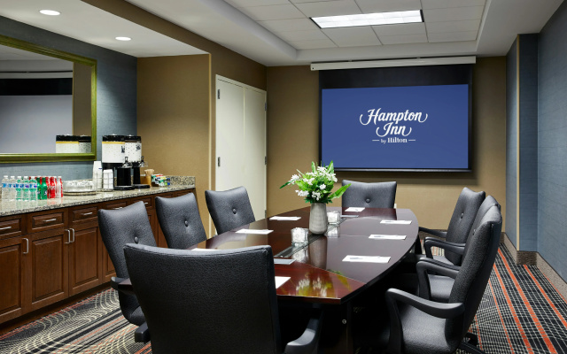 photo 3 of Hampton Inn & Suites Chicago/Mt. Prospect
