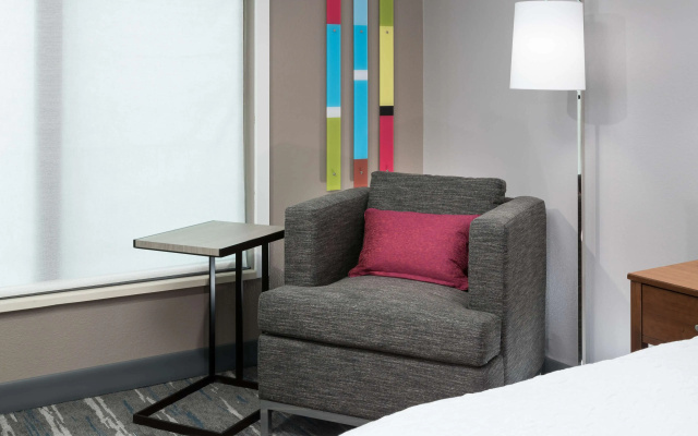 photo 4 of Hampton Inn & Suites Chicago-North Shore/Skokie