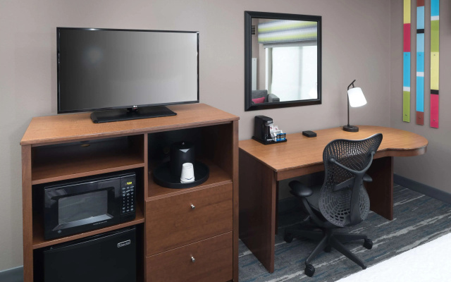 photo 5 of Hampton Inn & Suites Chicago-North Shore/Skokie