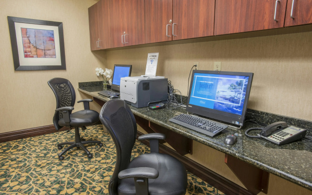 photo 3 of Hampton Inn & Suites Cincinnati-Union Center