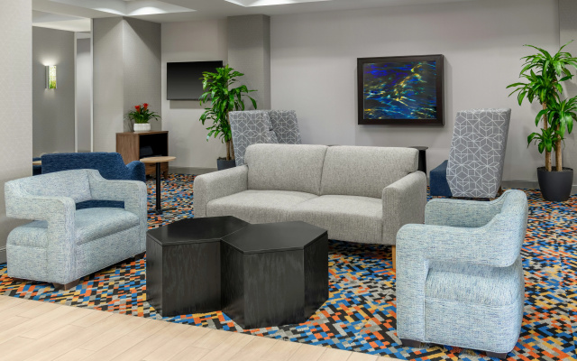 photo 2 of Hampton Inn & Suites Coconut Creek