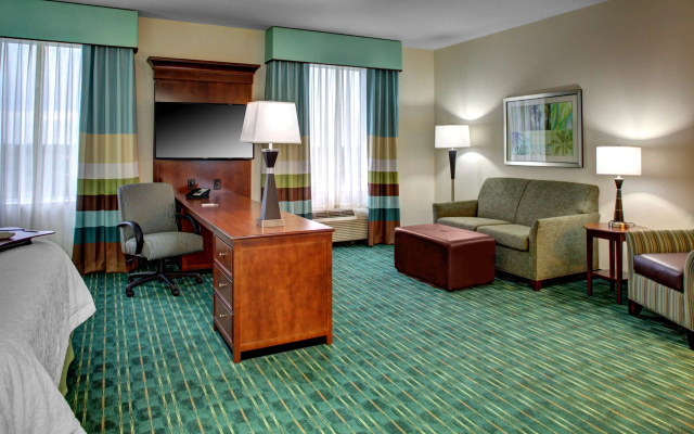 photo 3 of Hampton Inn & Suites Coconut Creek