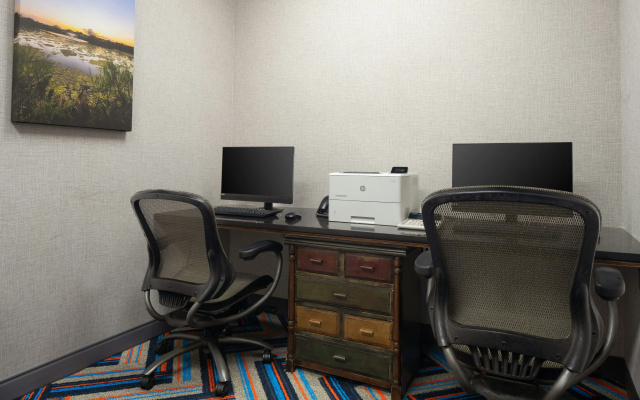 photo 3 of Hampton Inn & Suites Concord/Charlotte