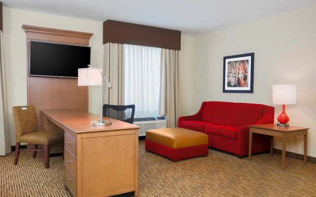 photo 5 of Hampton Inn & Suites Dallas/Frisco North-FieldhouseUSA