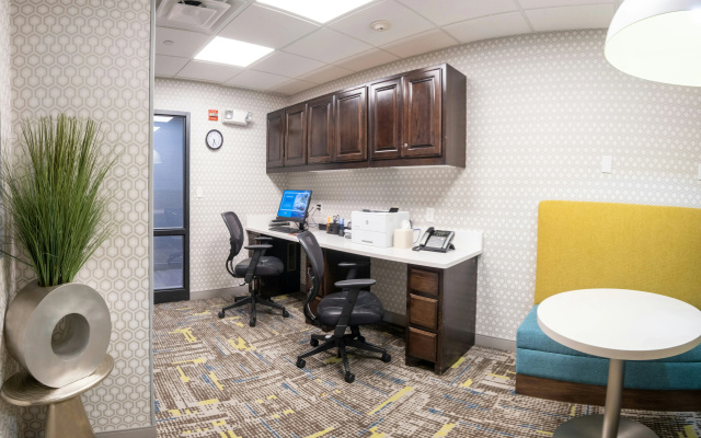 photo 3 of Hampton Inn & Suites Dallas/Lewisville-Vista Ridge Mall, TX