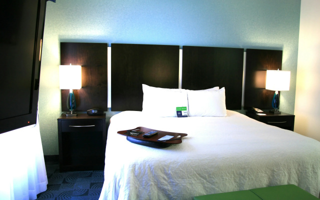 photo 5 of Hampton Inn & Suites Dallas/Lewisville-Vista Ridge Mall, TX