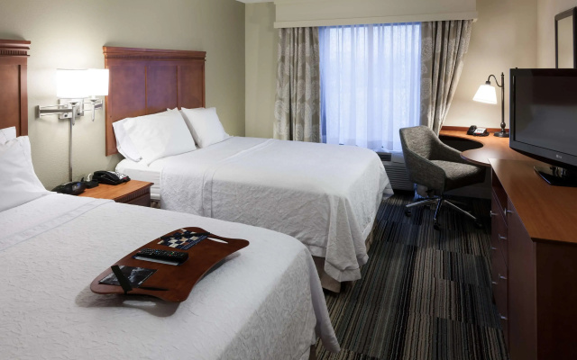 photo 4 of Hampton Inn & Suites Davenport