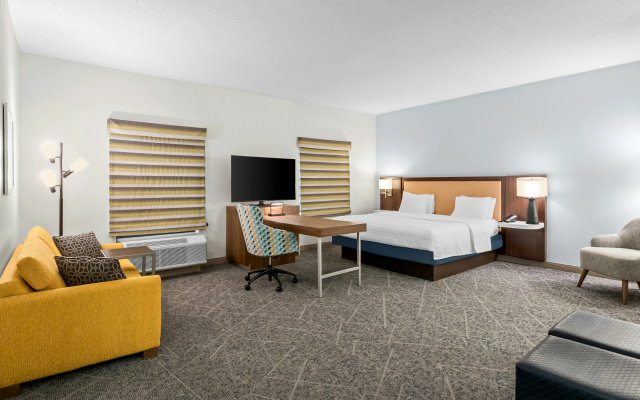 photo 5 of Hampton Inn & Suites East Lansing/Okemos