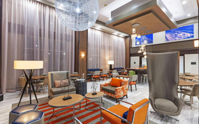 photo 2 of Hampton Inn & Suites Houston-Bush Intercontinental Aprt