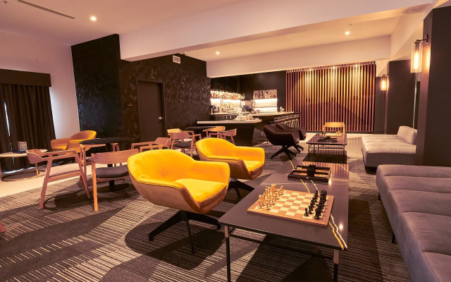photo 4 of Champions Club and Hotel, Houston Westchase