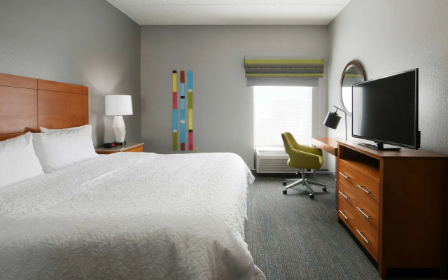 photo 3 of Hampton Inn & Suites Houston Medical Center NRG Park