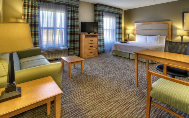 photo 3 of Hampton Inn & Suites Kalamazoo - Oshtemo
