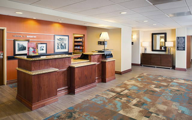 photo 2 of Hampton Inn & Suites Lancaster