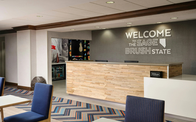 photo 2 of Hampton Inn & Suites Las Vegas-Red Rock/Summerlin