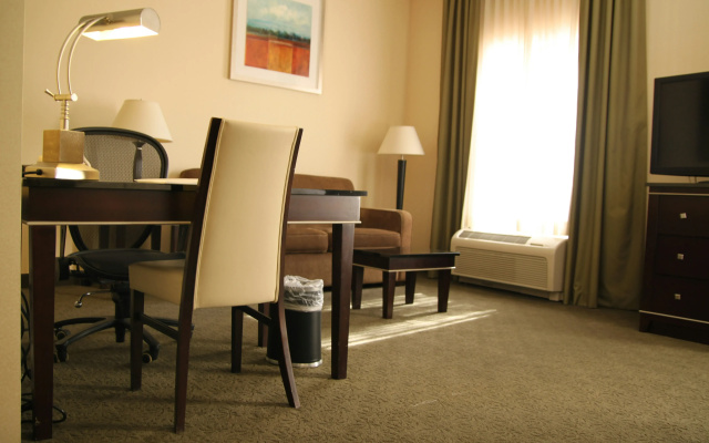 photo 3 of Hampton Inn & Suites Las Vegas South
