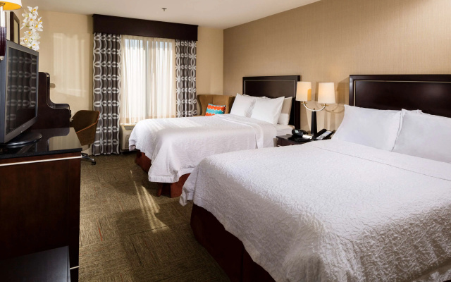 photo 4 of Hampton Inn & Suites Las Vegas South