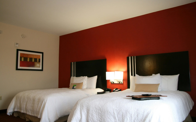photo 2 of Hampton Inn & Suites Lebanon