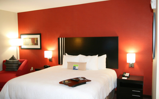 photo 3 of Hampton Inn & Suites Lebanon