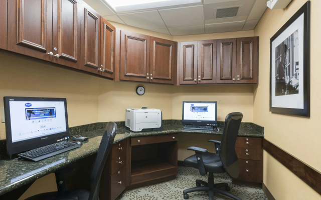 photo 3 of Hampton Inn & Suites Hartford-Manchester
