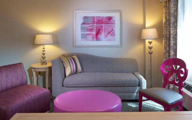 photo 4 of Hampton Inn & Suites Miami/Brickell-Downtown