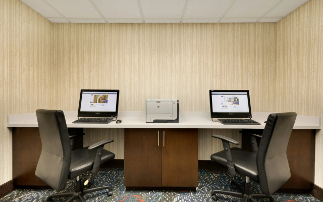 photo 3 of Hampton Inn & Suites Monroe