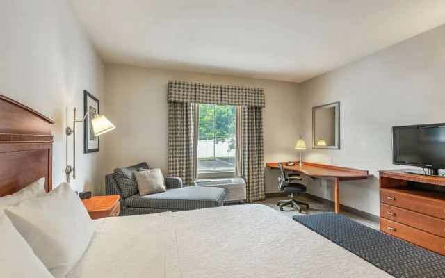 photo 5 of Hampton Inn & Suites Mystic