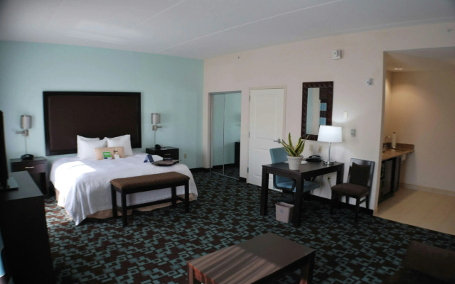 photo 5 of Hampton Inn & Suites Nashville @ Opryland