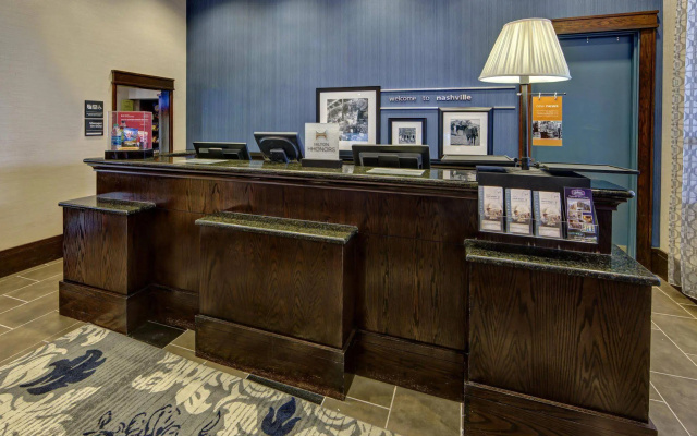 photo 2 of Hampton Inn & Suites Nashville Downtown